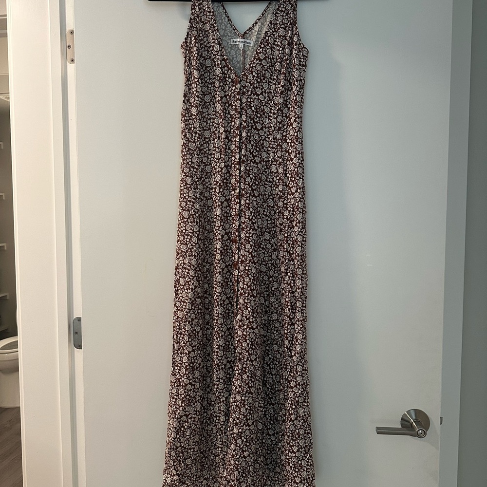 Floral Sleeveless Maxi Dress